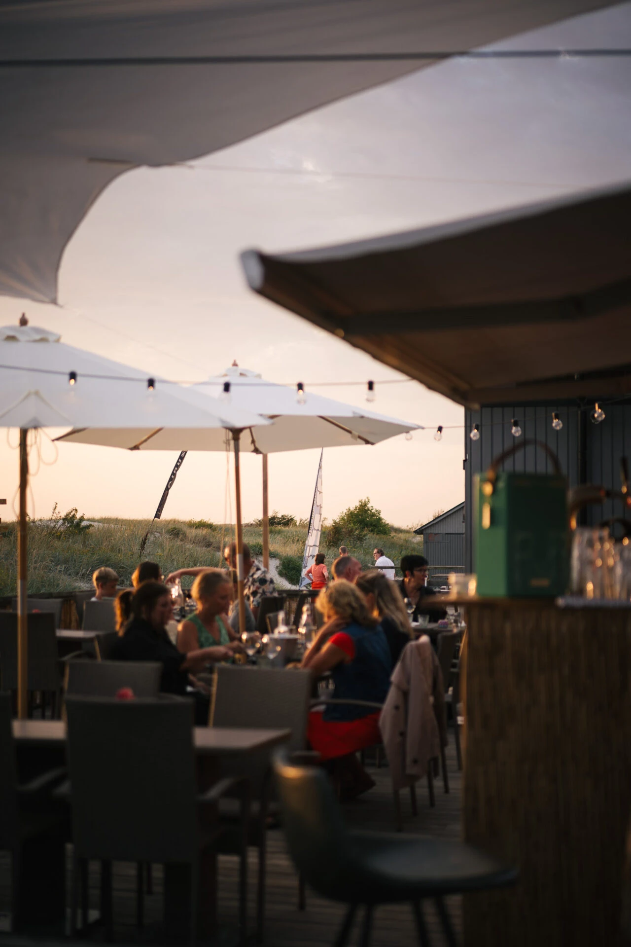 Waikiki Outdoor Seating Evening